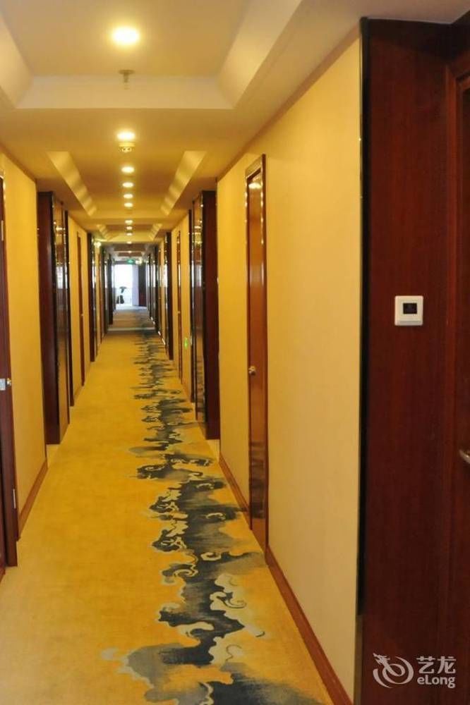 Beijing God Bless Mansion Hotel Eksteriør billede